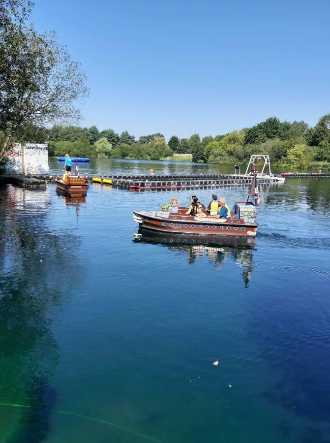 Caravan For Rent At Tattershall Holiday Park Bagian luar foto